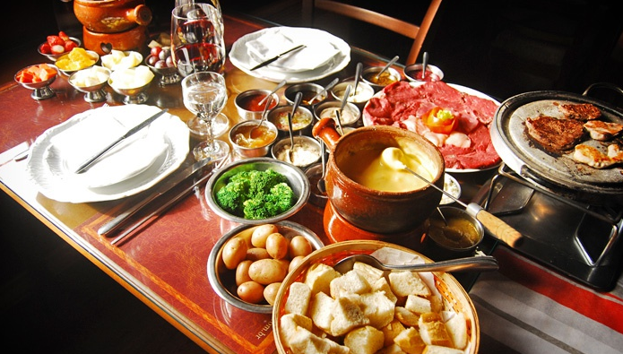 chateau-dos-platanos-fondue-gramado