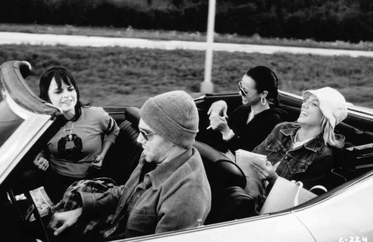 Não basta cantar, tem que atuar! 6 filmes com estrelas da música 1 Crossroads