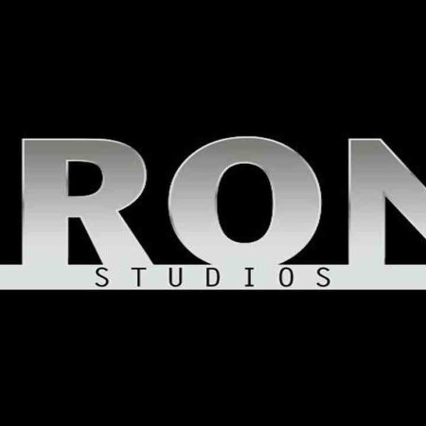 CCXP Worlds - Iron Studios