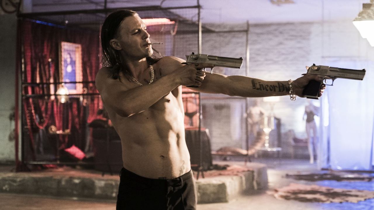 Crítica: The Last Days of American Crime 2 The Last Days of American Crime 4