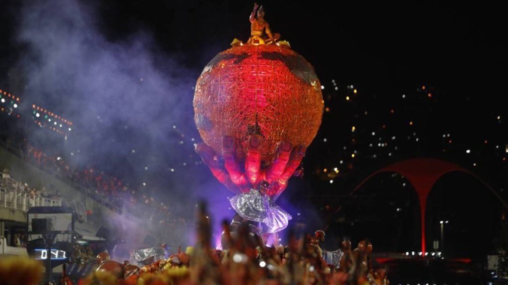 Estandarte de Ouro 2022 - Grande Rio - Carnaval 2022