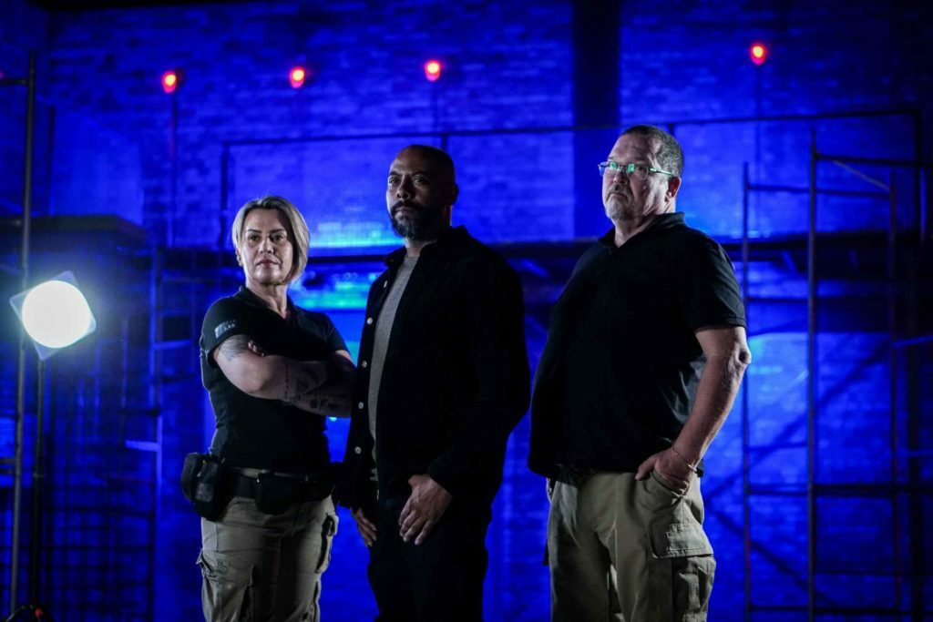 <strong>Terminam as filmagens de "Perícia Lab", nova série original do canal AXN </strong> 2 Pericia Lab - Telma Rocha Andre Ramiro Ricardo Salada