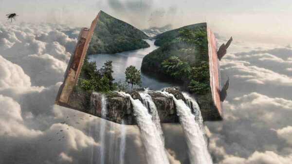 Literatura - Livro com Personagens