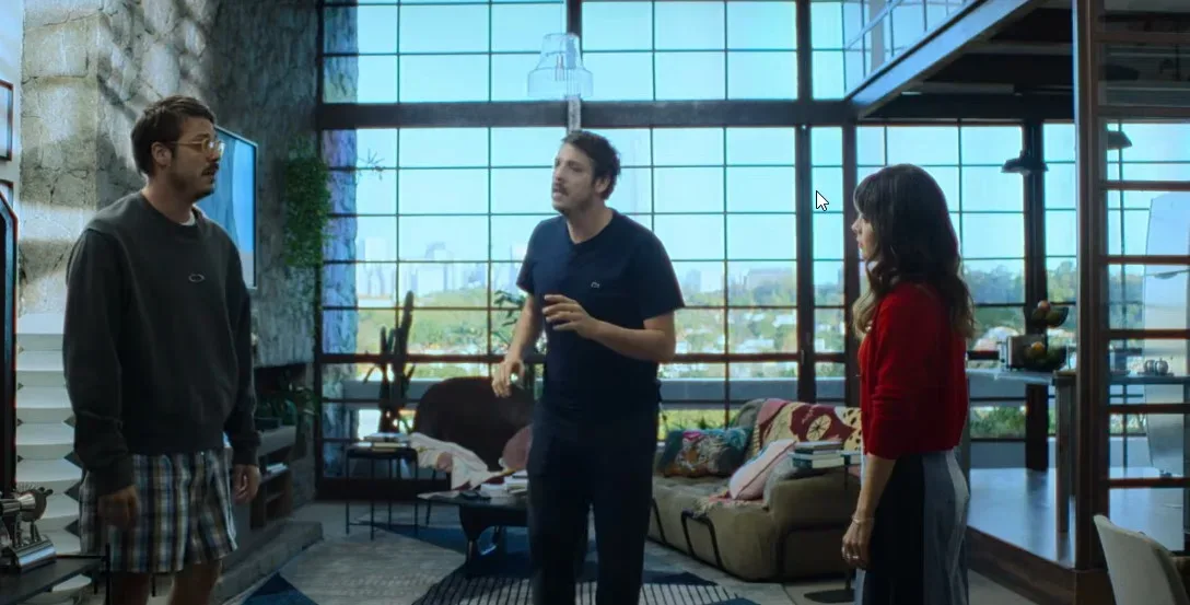 CCXP23 | Ah, as “Evidências do Amor”(ou não) com Fábio Porchat e Sandy evidencias do amor teaser jpg webp