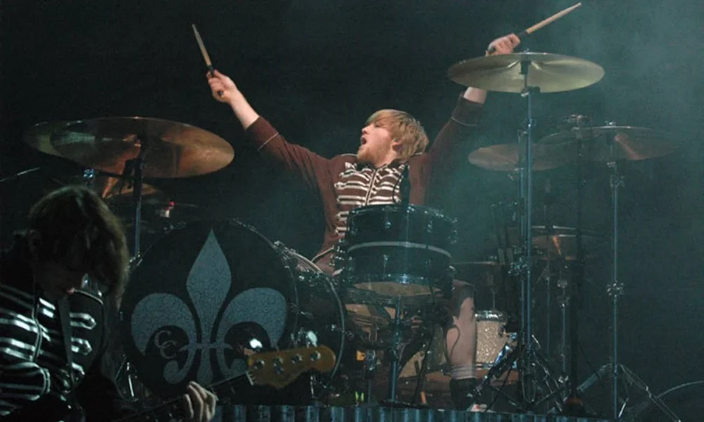 Baterista Bob Bryar em show para a The Black Parade World Tour, em 2007.
