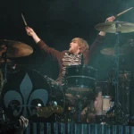 Baterista Bob Bryar em show para a The Black Parade World Tour, em 2007.