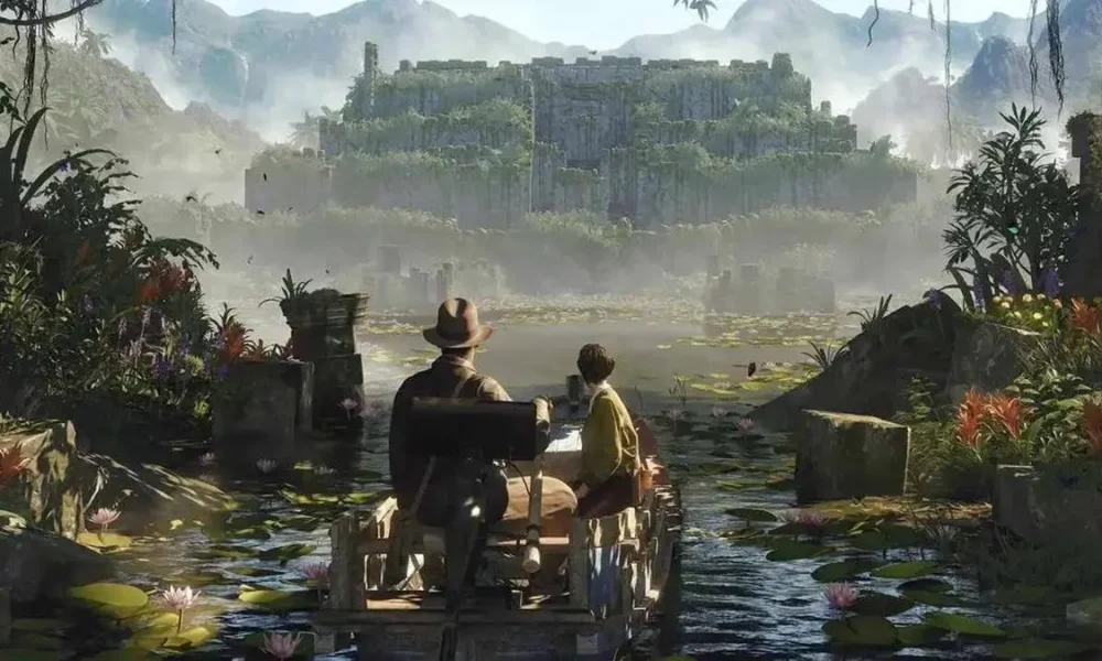 Captura de tela do jogo, "Indiana Jones and the Great Circle". Acompanhamos o protagonista acompanhado em um barco em um rio cheio de nenúfares em uma selva tropical, ao fundo há uma pirâmide de aparência mesoamericana.