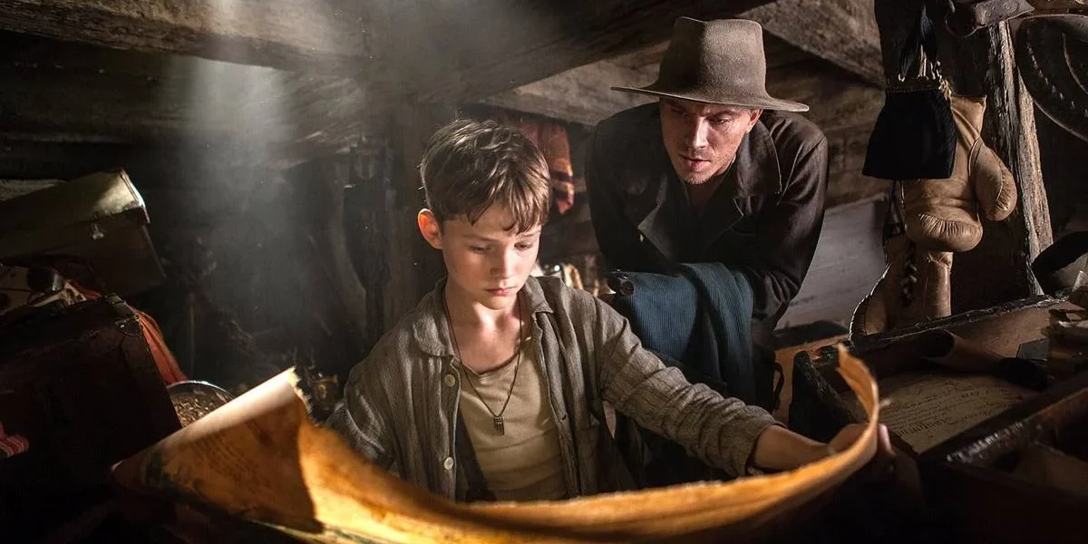 Sessão da Tarde Hoje | Saiba Qual Filme Será Exibido Nesta Quarta-feira, 29 de Janeiro Peter Pan com um mapa aberto em um navio.