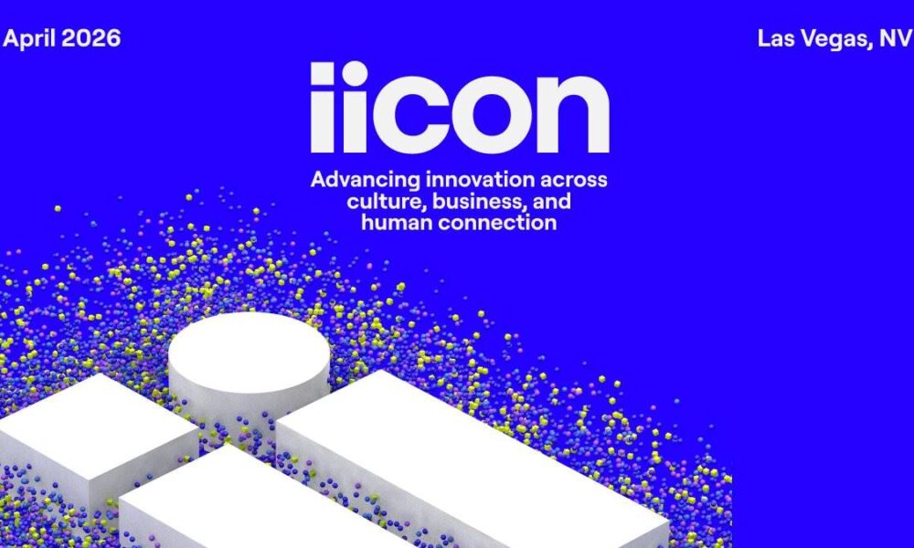 Primeiro poster da IICON, sucessora da E3. Imagem promocional em um tom de azul arroxeado, com pessoas em um pavilhão minimalista branco nesse fundo roxo. É possível ver pessoas representadas por várias cores para dar a ideia de movimento.