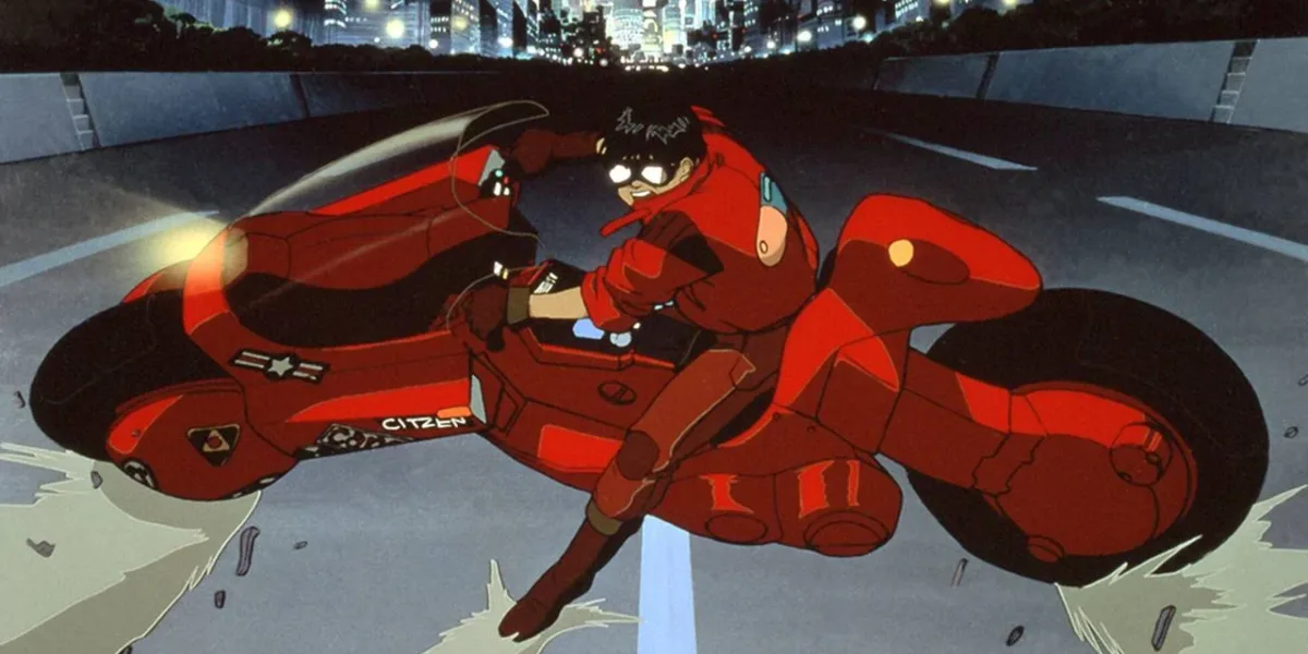 Akira | Live-action é Cancelado Oficialmente Pela Warner Bros. Cena da moto em "Akira", com Kaneda dando drift com sua moto vermelha.