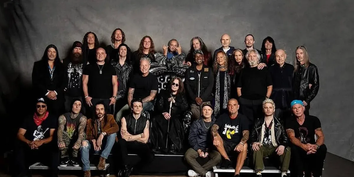 Imagem Destacada: Divulgação/Tony Iommi (via Instagram/Fotografia: @rosshalfin, @yvette_uhlmann, @metal__dave)