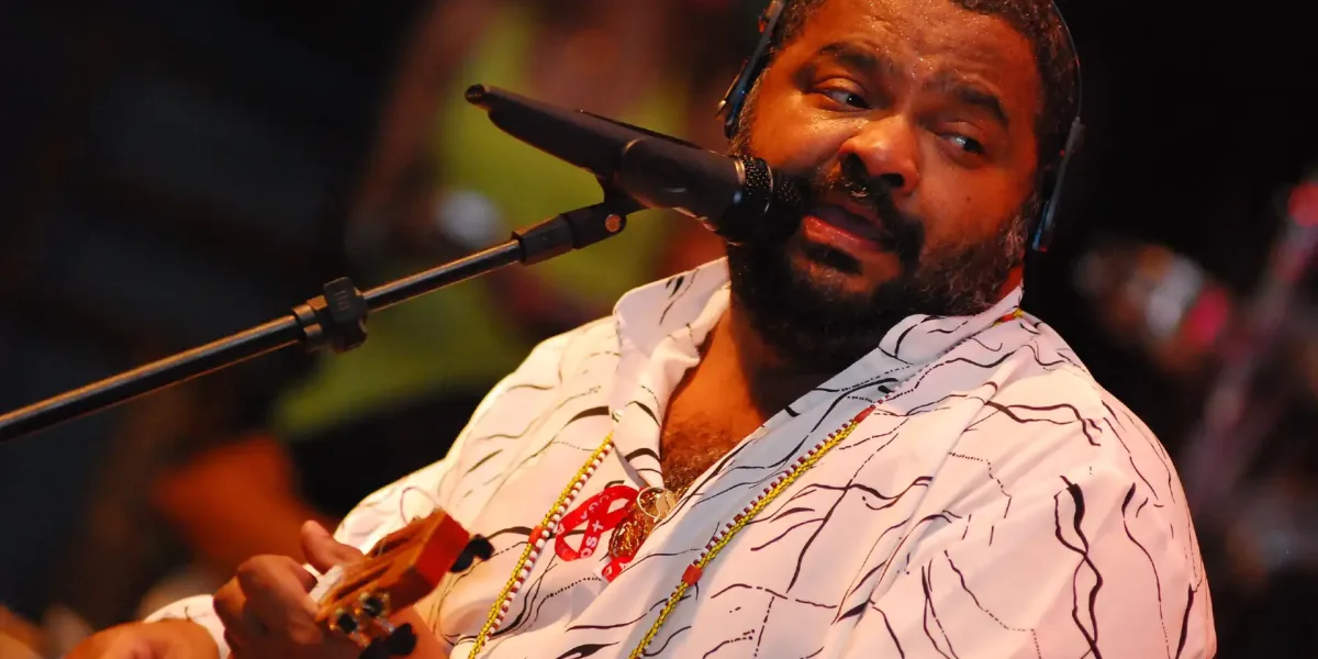 Morre o Sambista Arlindo Cruz, aos 66 anos Arlindo Cruz