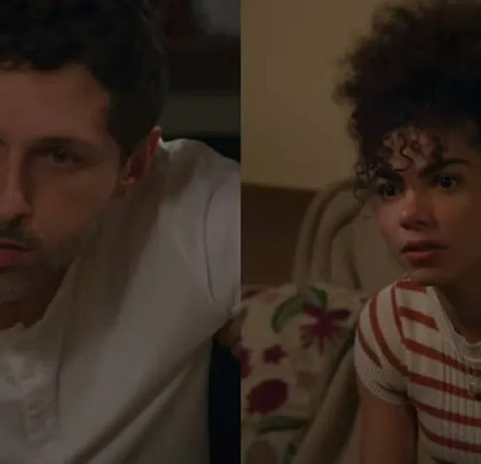 Colagem de duas fotos com personagem Leonardo Roitman à esquerda (Guilherme Magon) e Ana Clara à direita (Samantha Jones) em novela "Vale Tudo" de 2025.