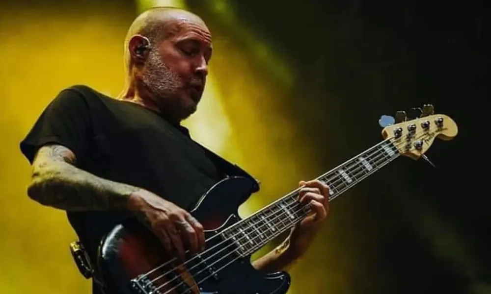 Sam Rivers em show com o Limp Bizkit