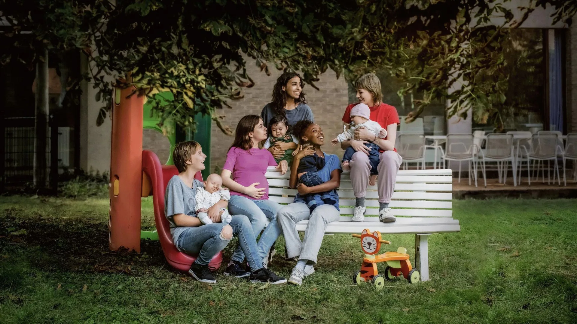 Jovens Mães | As Dificuldades da Maternidade Precoce 3 Jovens Mães