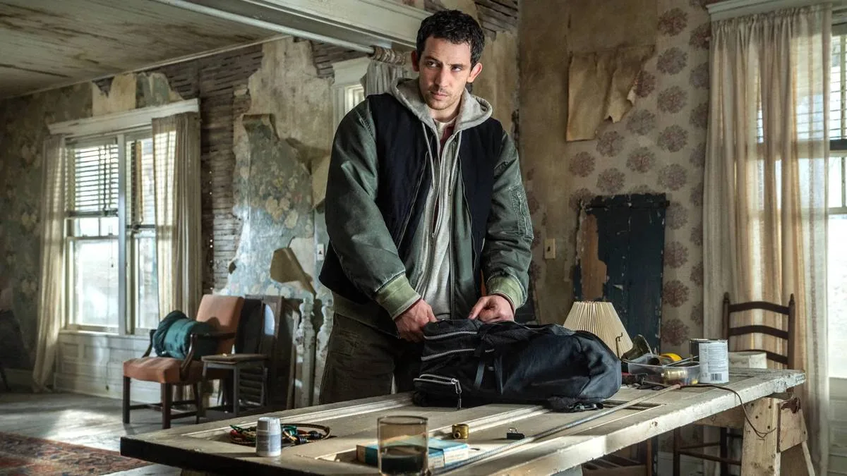 Josh O'Connor como protagonista de "Dia D"("Disclosure Day") no trailer do filme dirigido por Steven Spielberg.