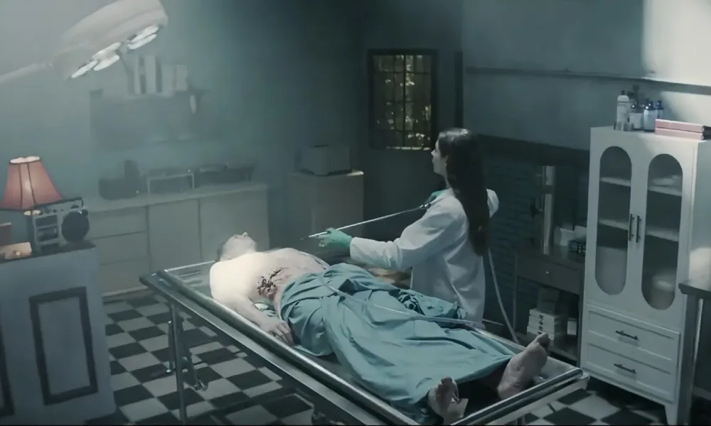 The Mortuary Assistant chega aos cinemas em 13 de fevereiro