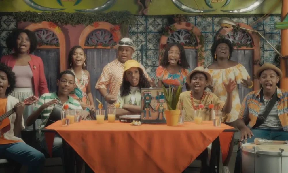 Videoclipe "Meu Nome é Maalum", com estrelas mirins da Grande Rio.