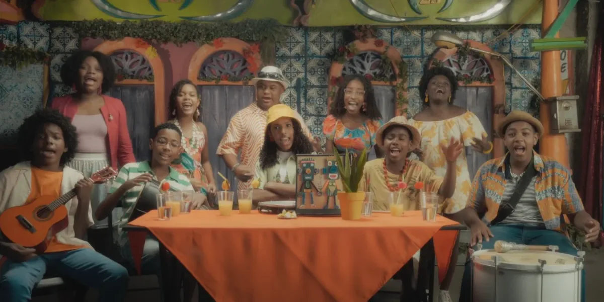 Videoclipe "Meu Nome é Maalum", com estrelas mirins da Grande Rio.