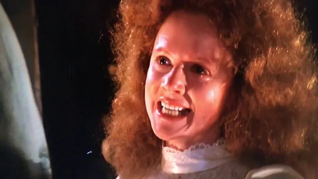 Cena de Carrie, A Estranha (1976)