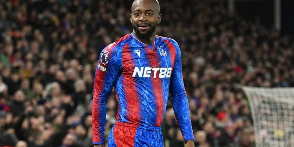 Crystal Palace Faz História e Conquista a Conference League Mateta do Crystal Pallace durante partida de vitória do título da Conference League.