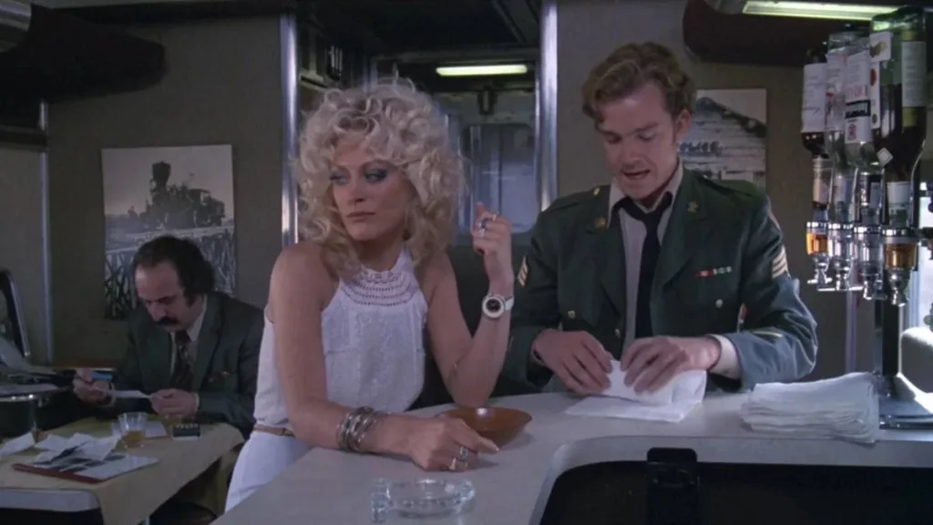 Elenco do thriller "Finders Keepers" (1984) em balcão.