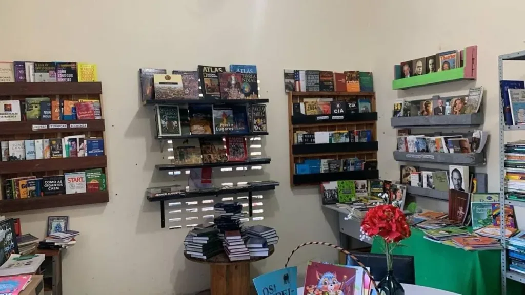 Livro: Liberdade Para a Alma – O Projeto que Transforma Vidas através da Leitura em Sergipe 3 Biblioteca do projeto "Livro: Liberdade para a Alma".