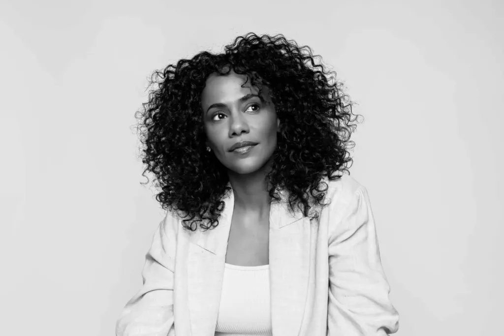 Naruna Costa Fala Sobre Valéria em “Coração Acelerado”, Arte Periférica e Ancestralidade: “Minha Origem é Minha Maior Referência” 1 Naruna Costa Coração Acelerado
