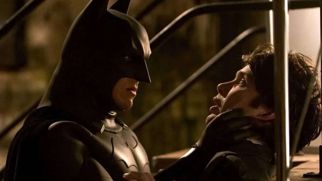 Batman Begins | 21 Anos do Recomeço de Bruce Wayne nos Cinemas 4 Batman Begins 5 Christian Bale Cillian Murphy
