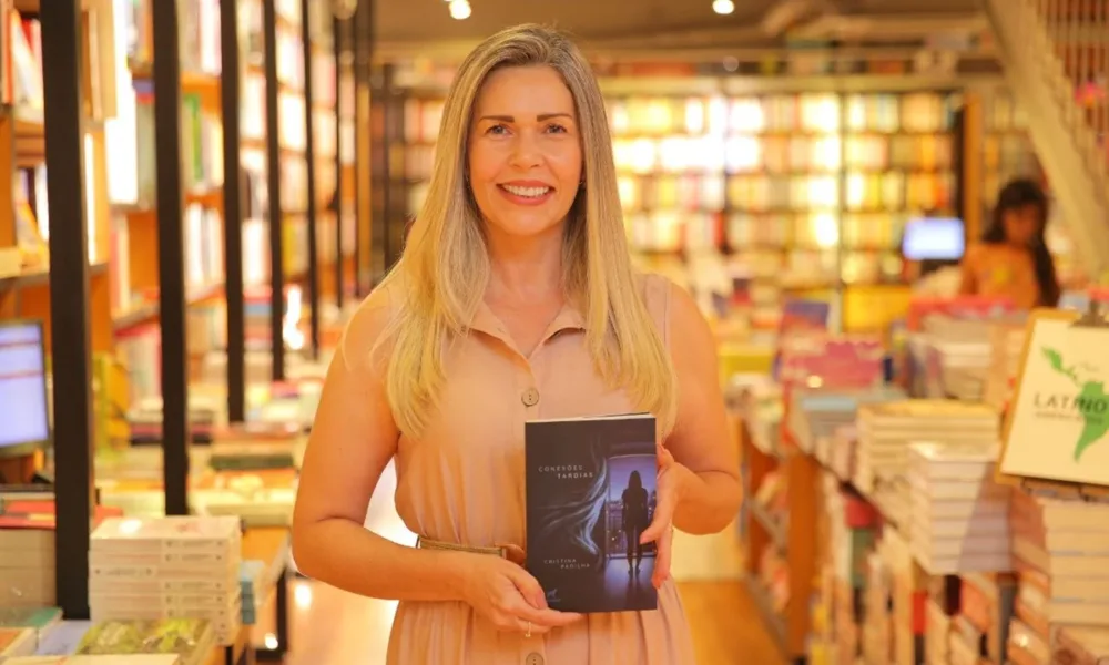 Cristina Padilha Autora Conexões Tardias