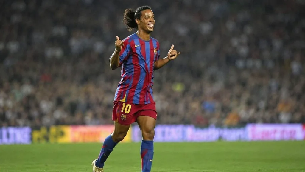 Ronaldinho Gaúcho | A Arte de Não Deixar o Futebol Ficar Sério Demais 2 Ronaldinho Gaúcho Barcelona IA