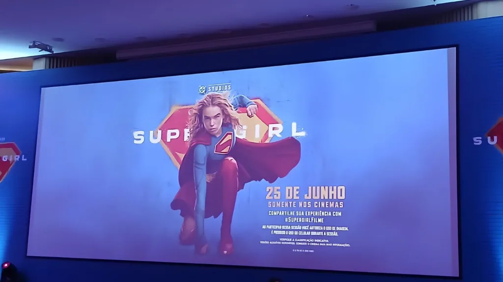 SuperGirl Fan Event Tela