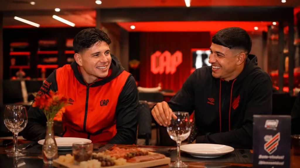 Athletico Viaja à Argentina para Amistoso Contra o Boca Juniors na Intertemporada 2 Athletico Paranaense equipe viagem 1