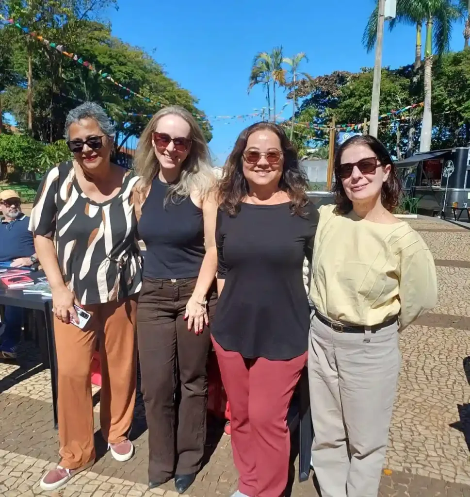 Feira do Livro e Escritores Regionais de Brotas 5