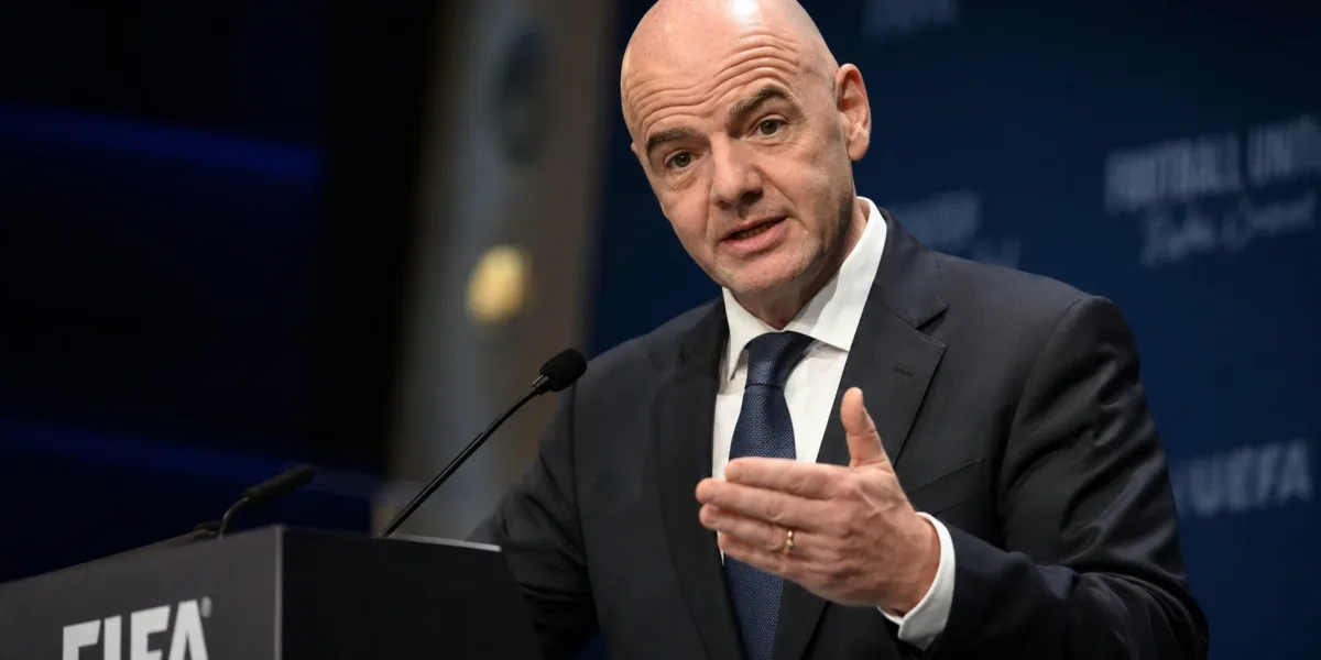 Uefa Ameaça Boicotar Competições da Fifa em Disputa Sobre Venda de Ativos da Copa do Mundo Gianni Infantino Presidente da FIFA
