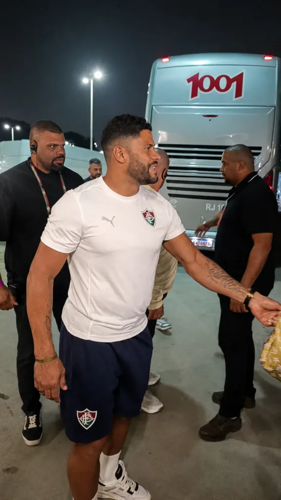 Germán Cano Celebra Recuperação, Elogia Hulk e Projeta Segundo Semestre do Fluminense 2 Hulk Fluminense em foto 2