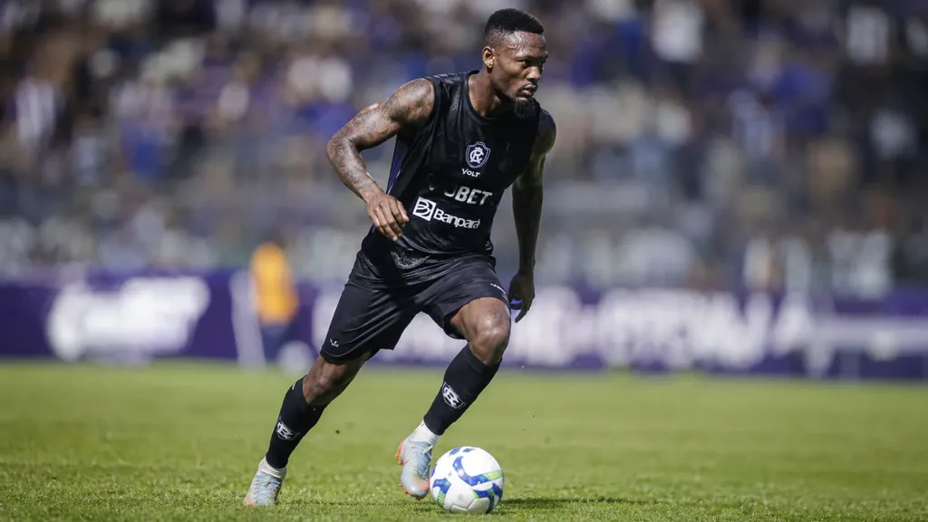 Remo Intensifica Preparação para Retorno da Temporada, e Patrick Destaca Evolução da Equipe 2 Remo Treino 02