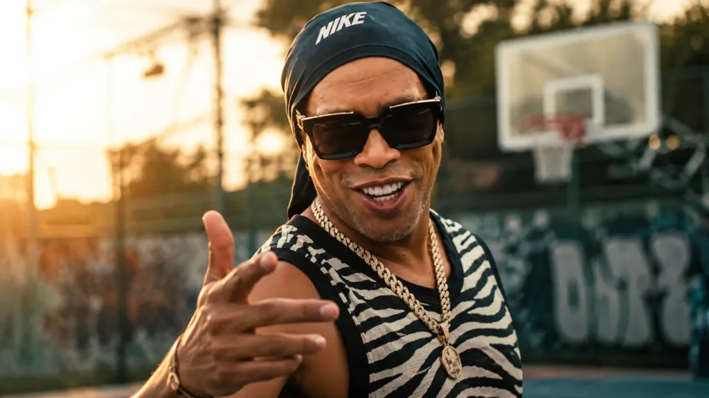 Entre Dribles e Canções | A Trajetória Musical de Ronaldinho Gaúcho 1 Ronaldinho Gaúcho 1