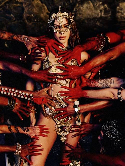 EQUILIBRIVM II | Anitta Lança o Álbum Mais Humano de Sua Carreira 1 Anitta Equilibrivm II instagram