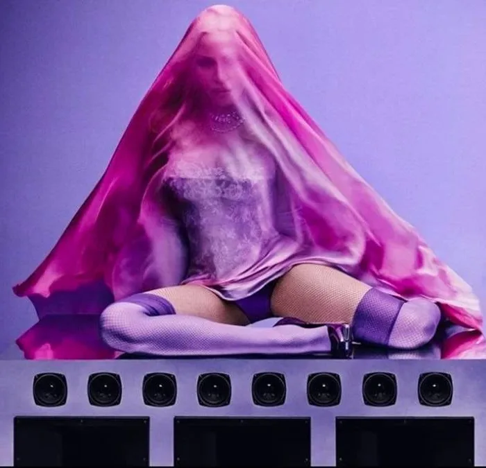 Madonna Confessions II Confessions On A Dance Floor Capa