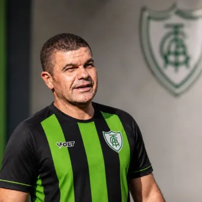 Umberto Louzer técnico América 2026