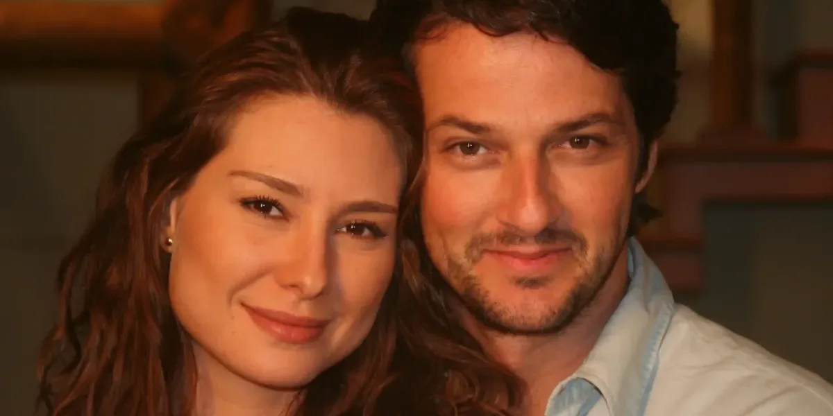 4 novelas da Record que realmente colocaram a Globo contra a parede nos anos 2000 4 Novelas da Record que colocaram a Globo contra a parede nos anos 2000 - Clarice e Daniel em Prova De Amor