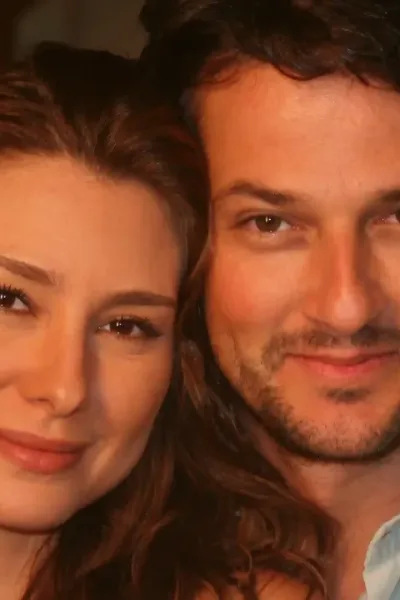 4 Novelas da Record que colocaram a Globo contra a parede nos anos 2000 - Clarice e Daniel em Prova De Amor