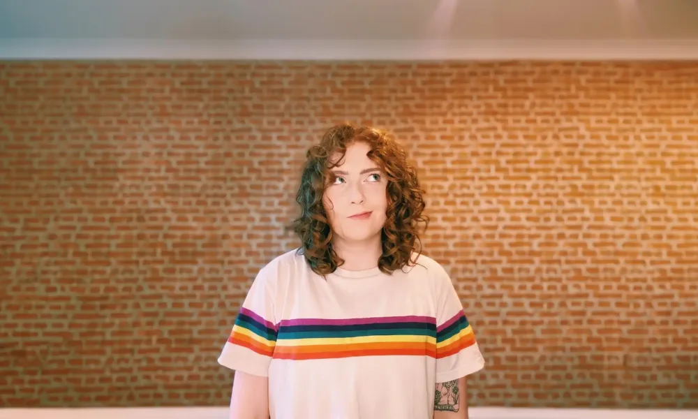Alice Oseman - Escritora