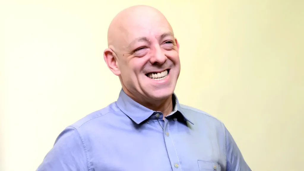 Brian Michael Bendis na CCXP26 | Roteirista e Criador de Miles Morales é Confirmado no festival 1 Brian Michael Bendis - Marvel