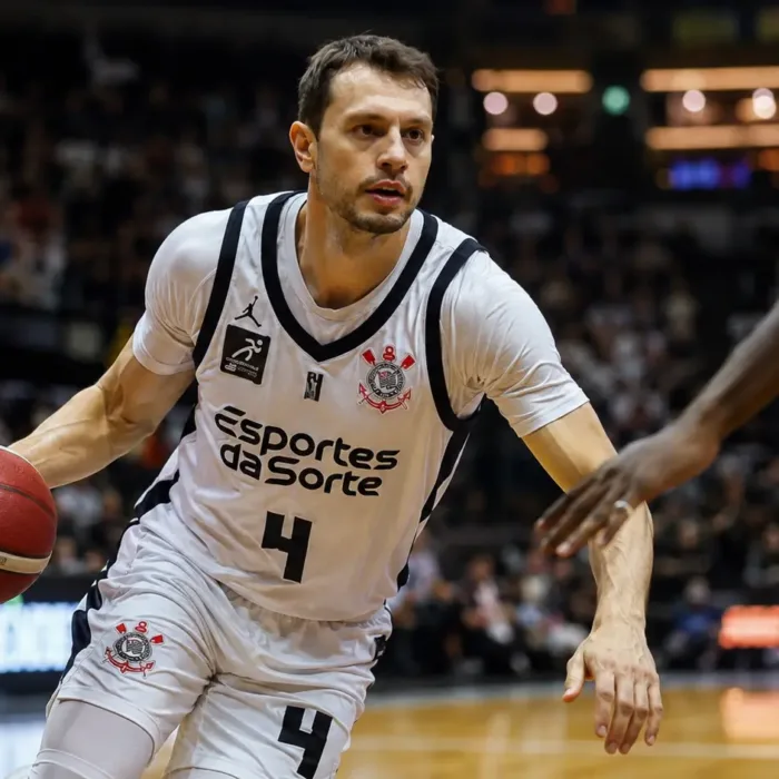 Cauê Corinthians Basquete