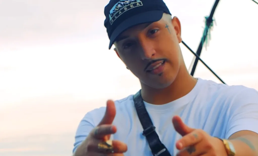 Delacruz | De Vigário Geral ao Rock In Rio, a História do Último Romântico do Rap 1 Delacruz