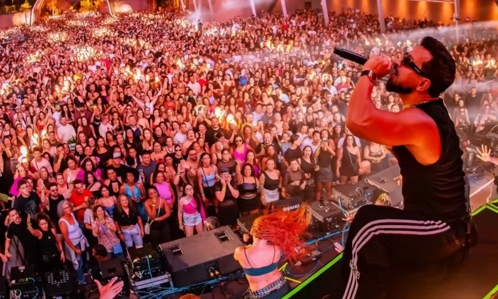 Dennis DJ