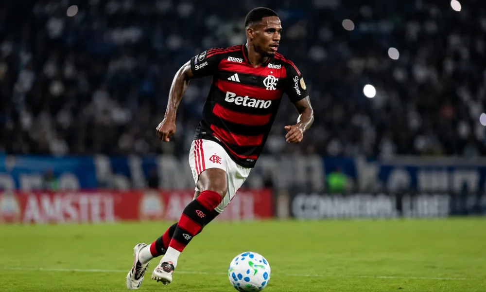Evertton Araújo Flamengo 01
