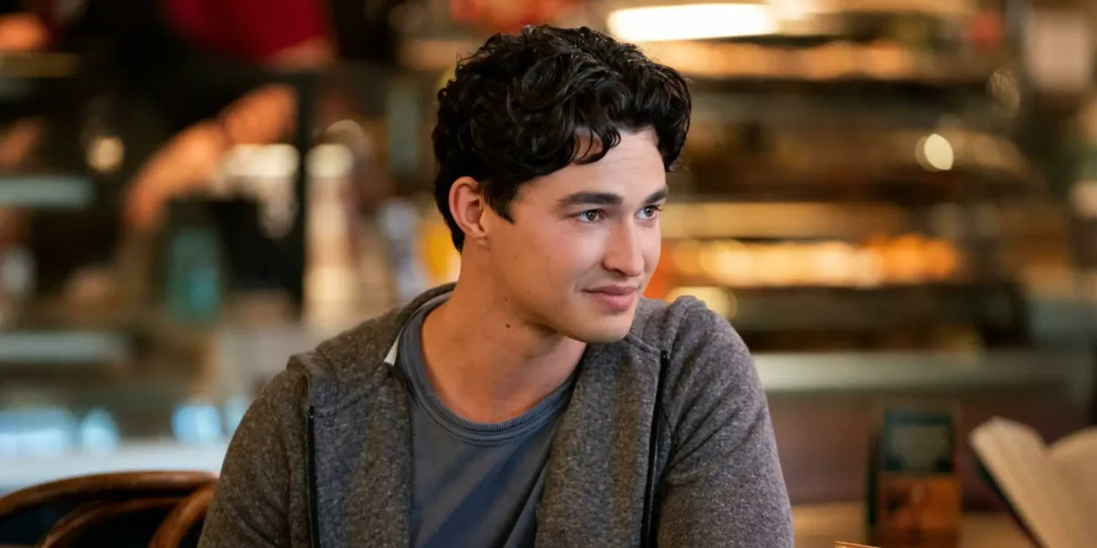 Gavin Leatherwood Entra em Filme de “Aconteceu Naquele Verão” Gavin Leatherwood - A vida sexual das universitárias